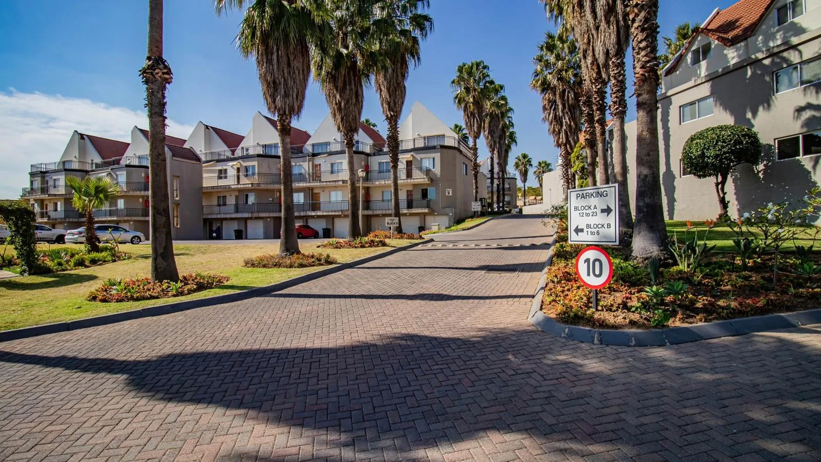 Property for sale in Carlswald Estate
