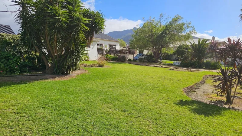 4 Bedroom House in Botrivier