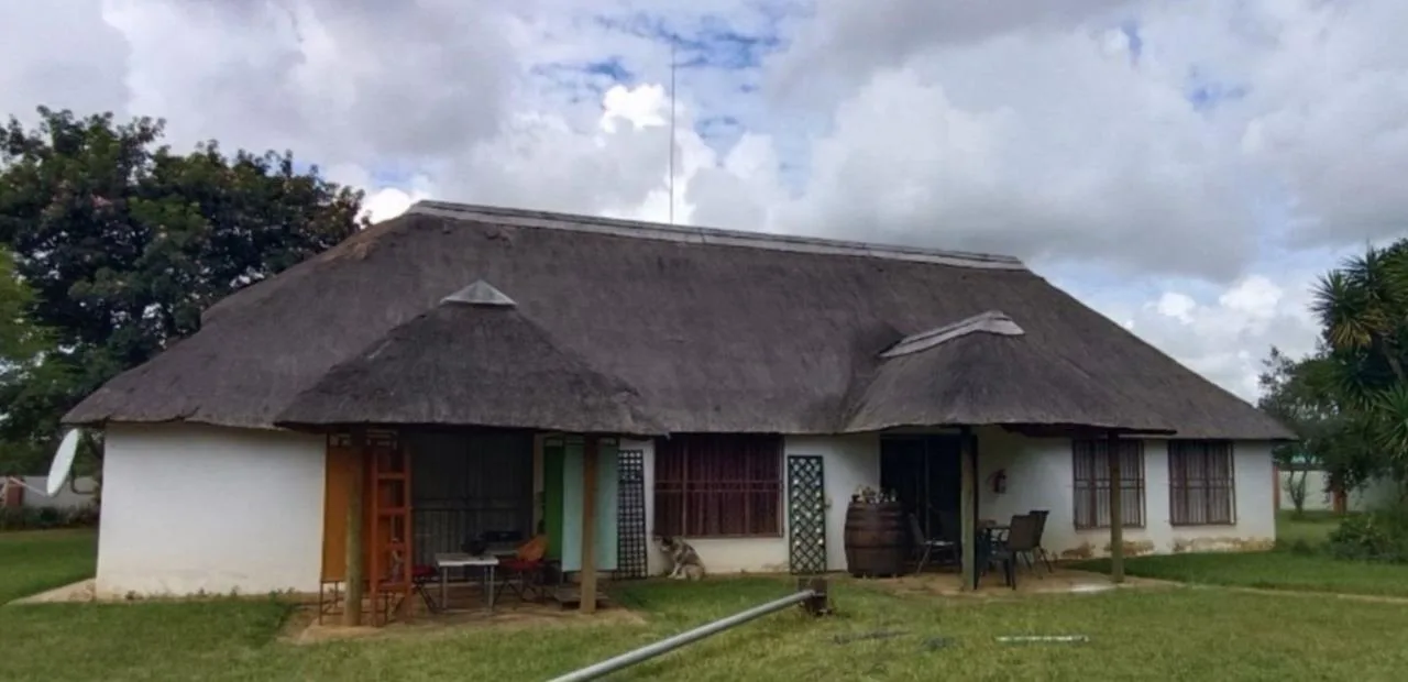 9 Bedroom House for sale in Bela Bela