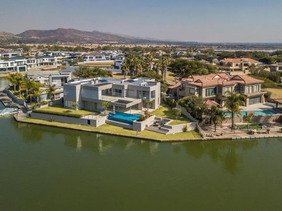 7 Bedroom House for sale in The Islands Estates