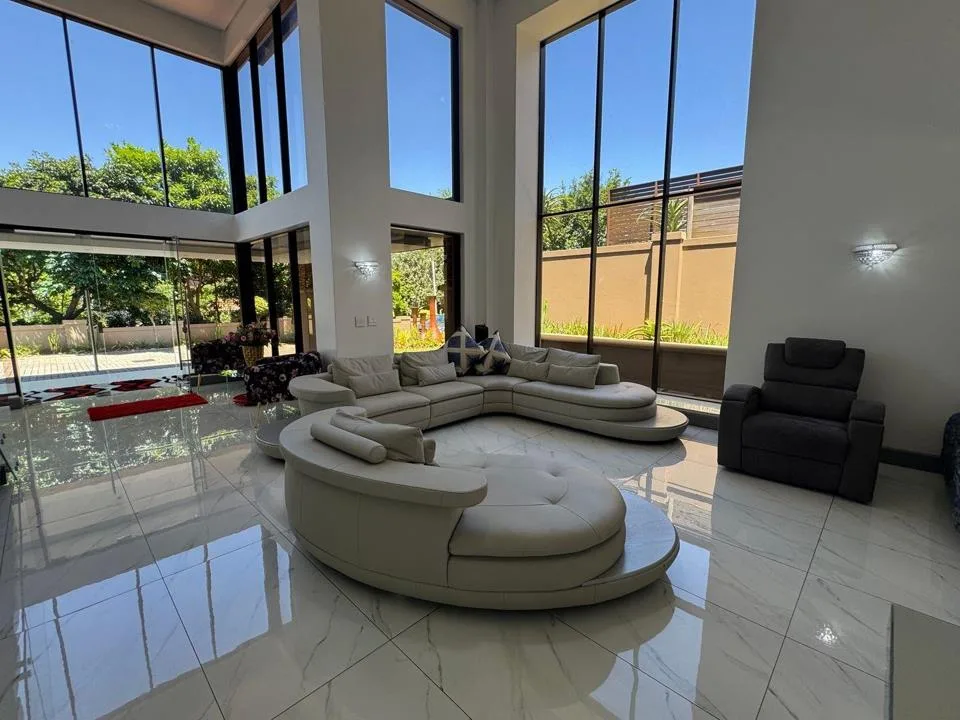 4 Bedroom House for sale in Izinga Ridge