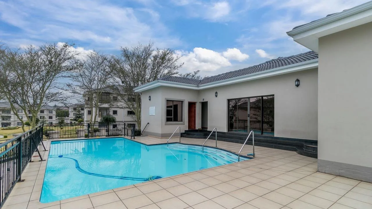2 Bedroom Apartment / flat for sale in Summerset