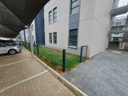2 Bedroom Apartment / flat to rent in Athlone Park