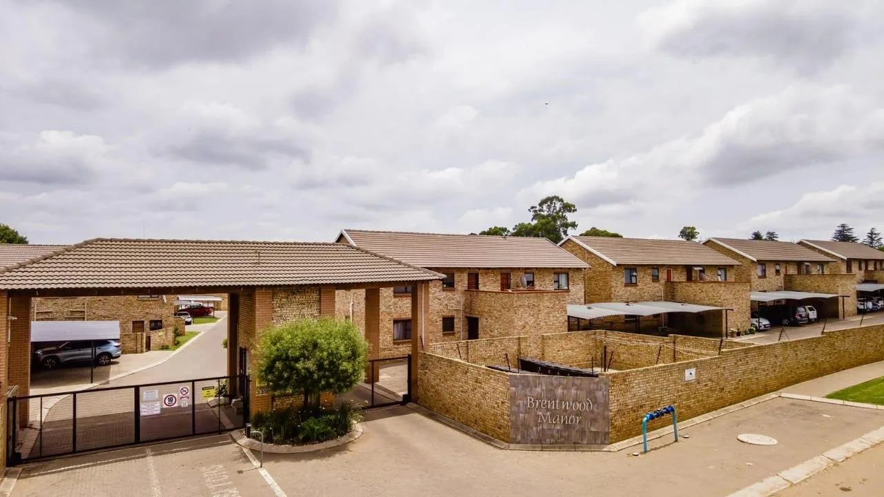 3 Bedroom Apartment / flat for sale in Brentwood Park