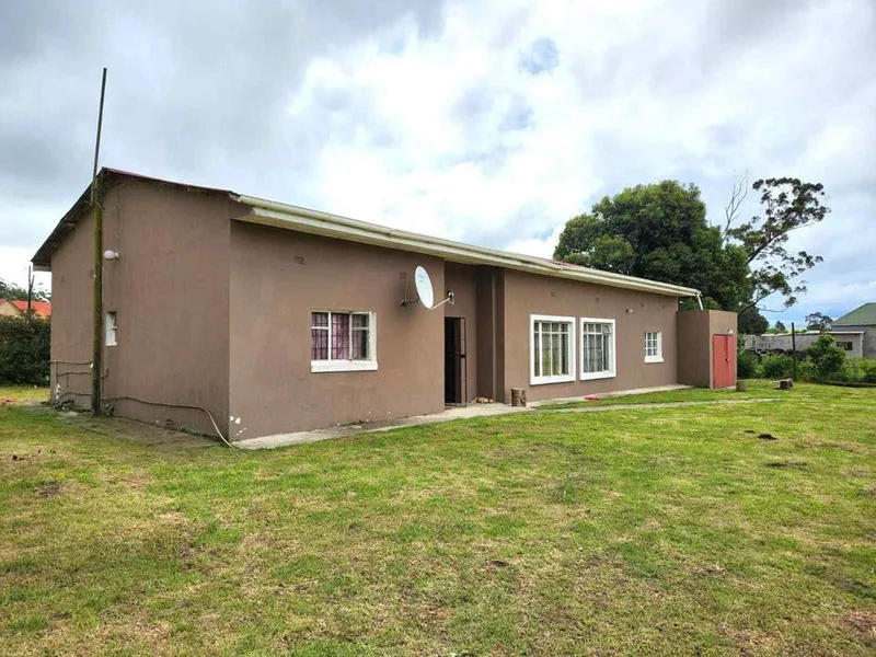 3 Bedroom House for sale in Komga