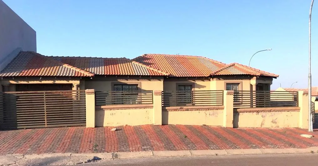 3 Bedroom House for sale in Polokwane Ext 78