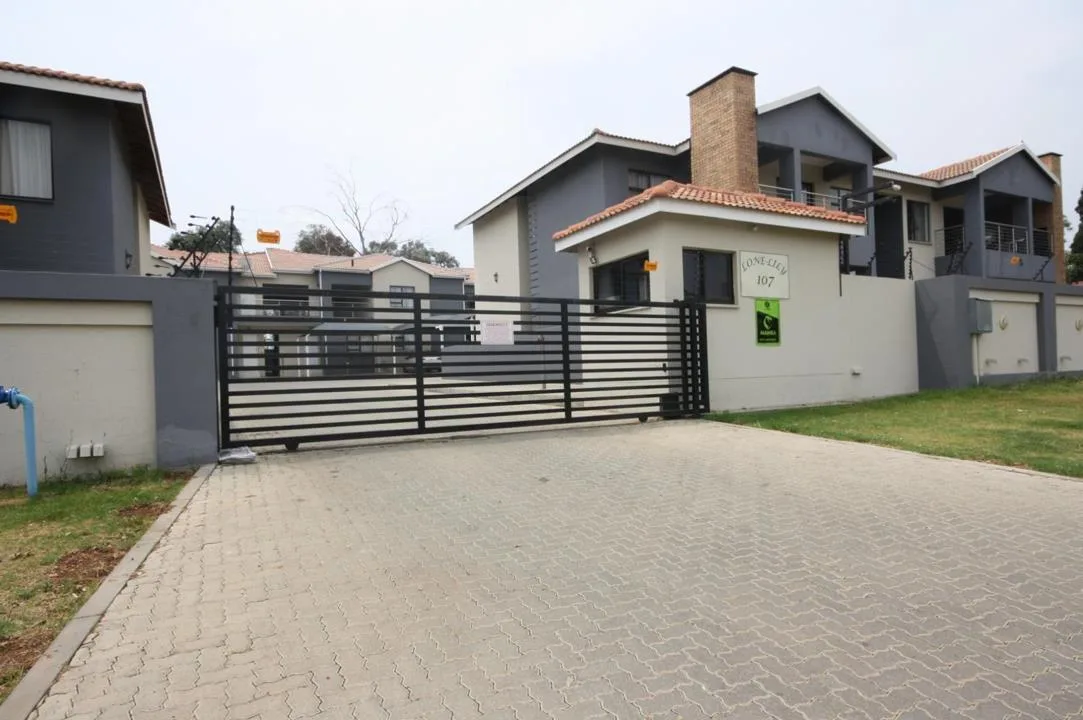 2 Bedroom Townhouse for sale in Illiondale