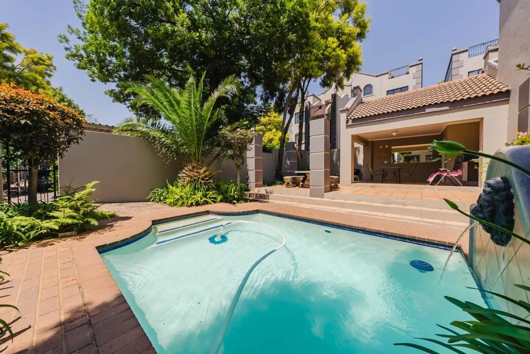 6 Bedroom Apartment / flat for sale in Waverley