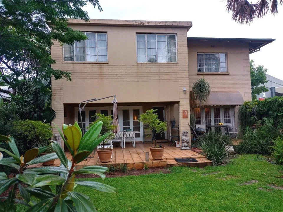 4 Bedroom House for sale in Capital Park