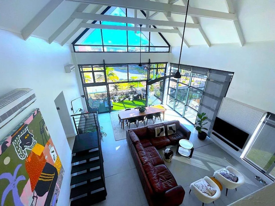 4 Bedroom Apartment / flat for sale in Point Waterfront