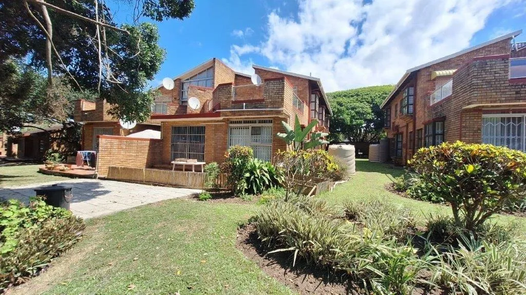 3 Bedroom Townhouse for sale in Hibberdene