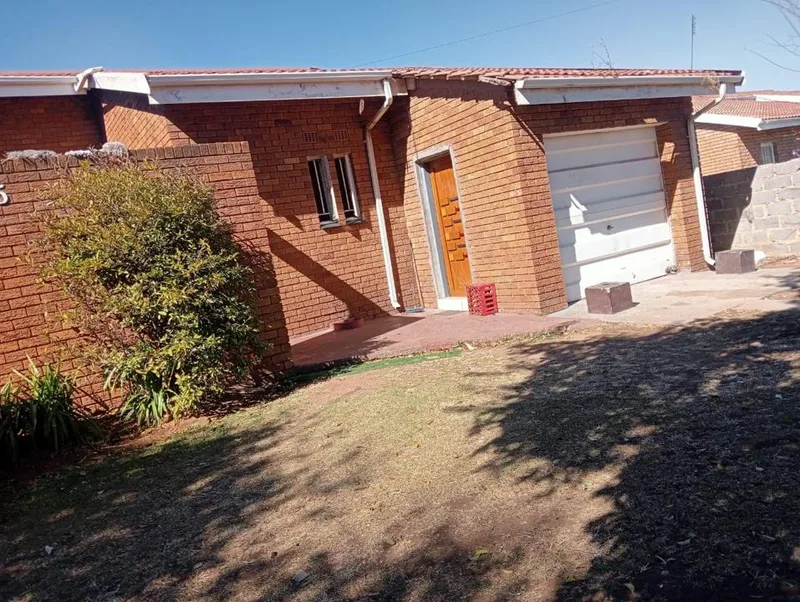 3 Bedroom House for sale in Reyno Ridge