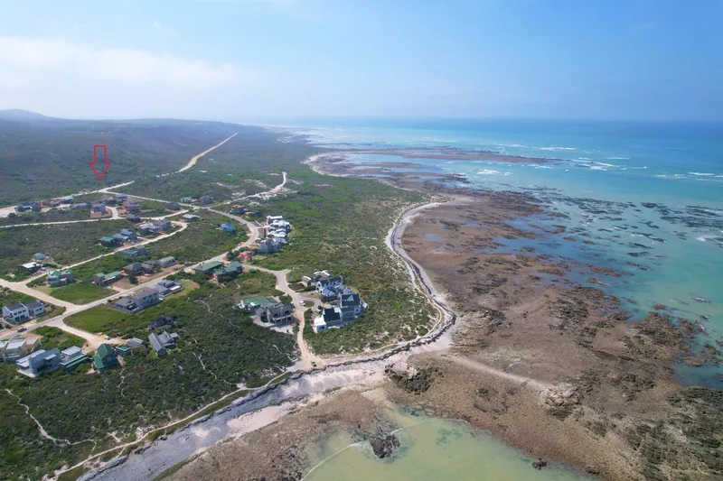 1 503 m² Land available in Suiderstrand