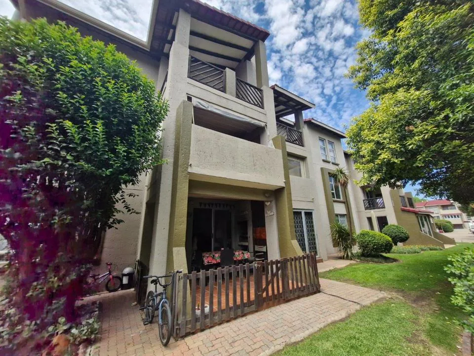 3 Bedroom House for sale in Vaalpark