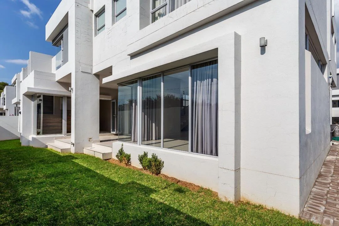 4 Bedroom House for sale in Bryanston