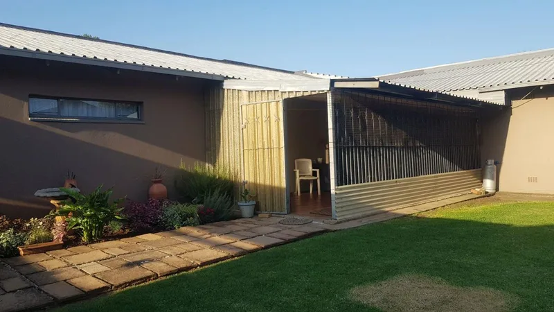 3 Bedroom House for sale in Duncanville