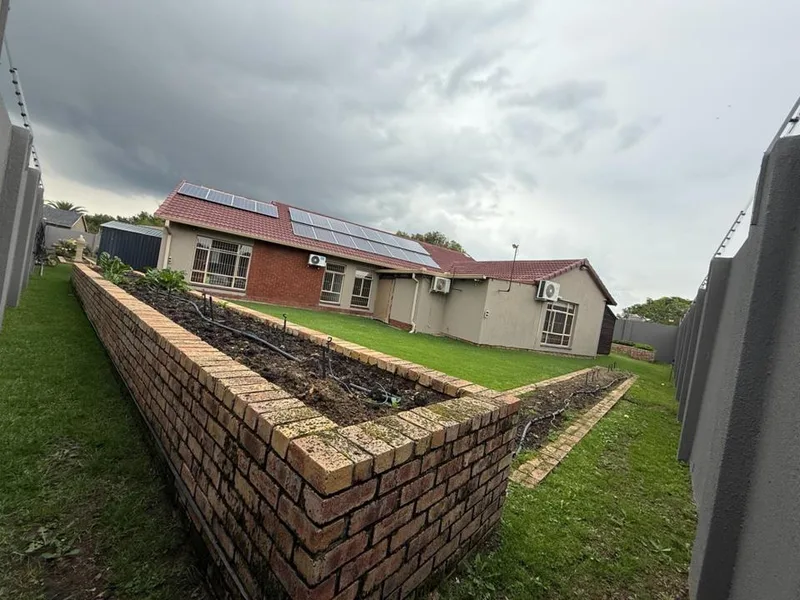 4 Bedroom House for sale in Secunda