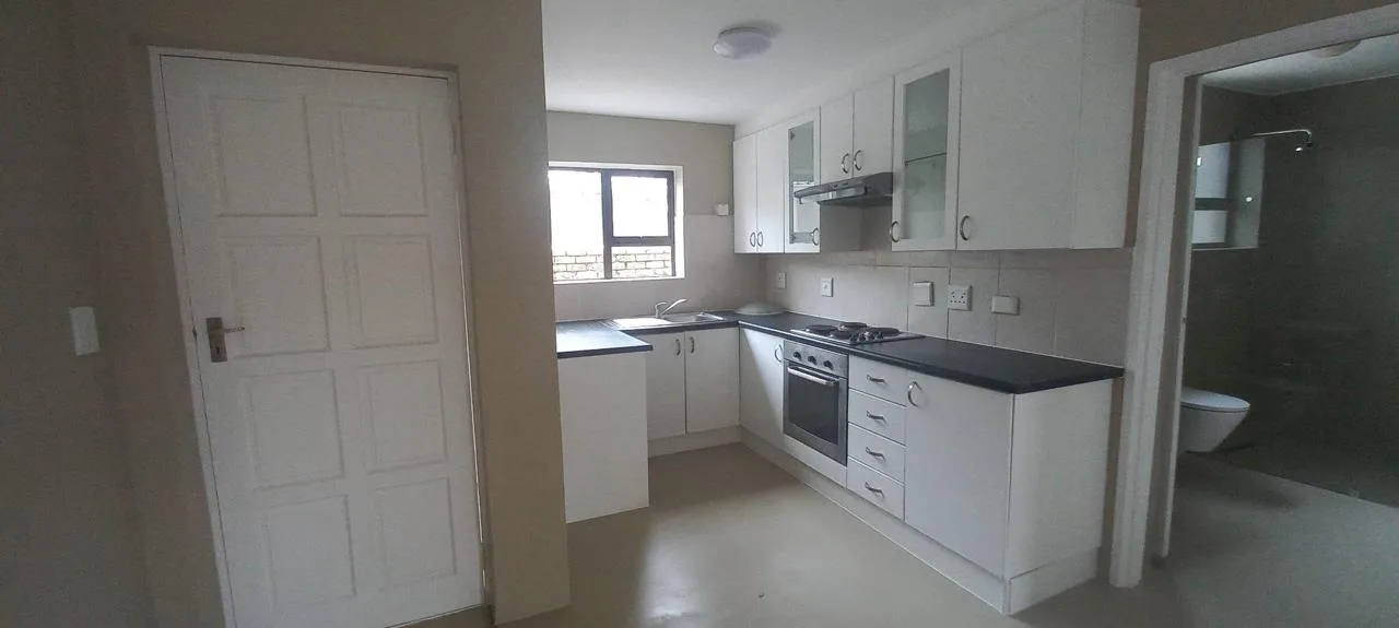 2 Bedroom Apartment / flat to rent in Richmond Hill