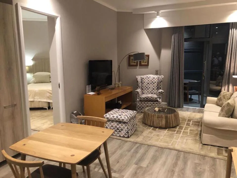 1 Bedroom Apartment / flat for sale in Menlyn