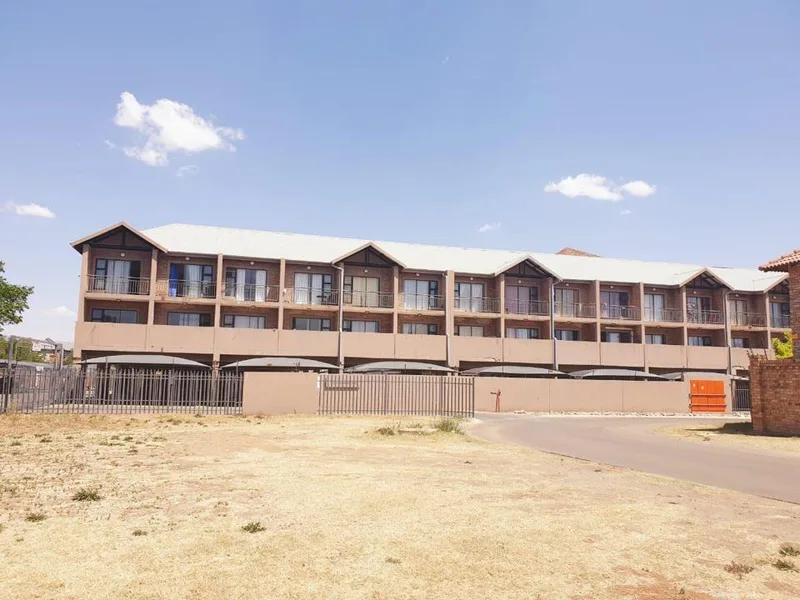 2 Bedroom Apartment / flat for sale in Mooivallei Park