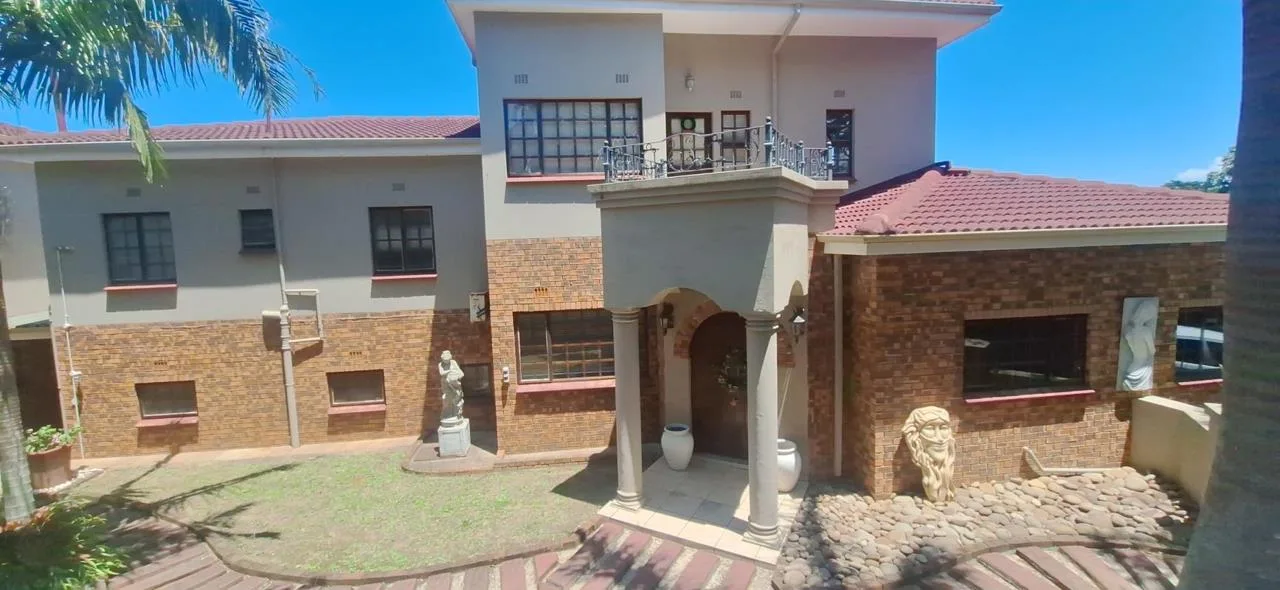 House for sale in Umtentweni