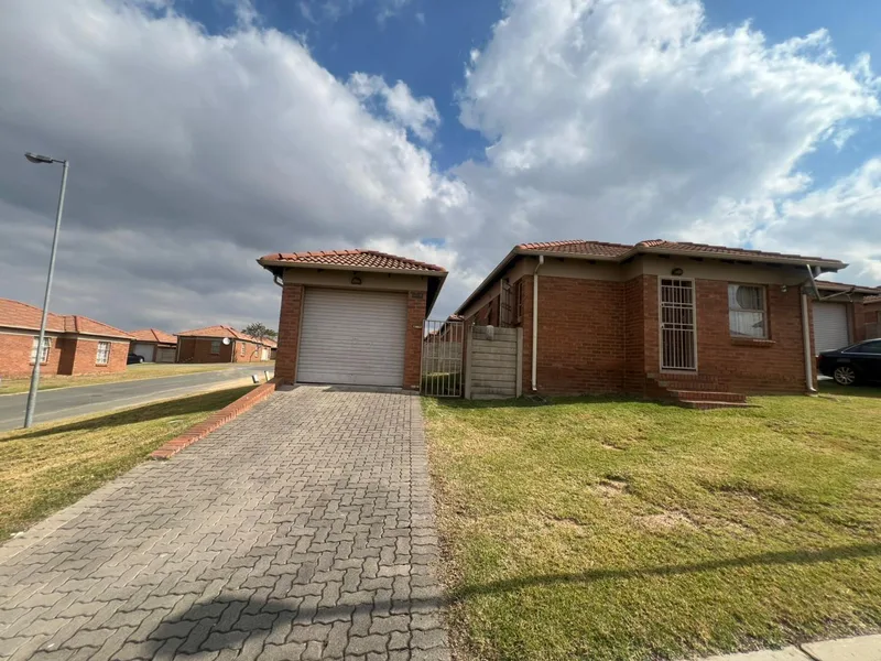 3 Bedroom Townhouse in Centurion Central