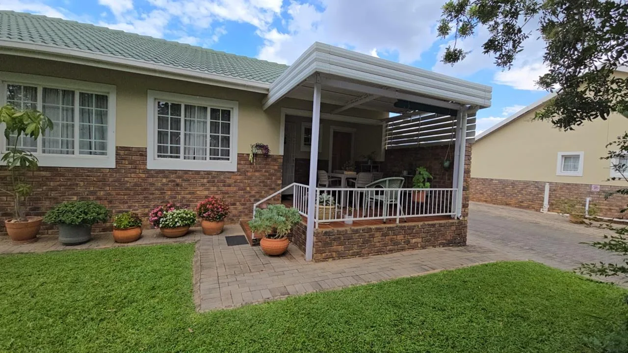 2 Bedroom Townhouse for sale in Ninapark