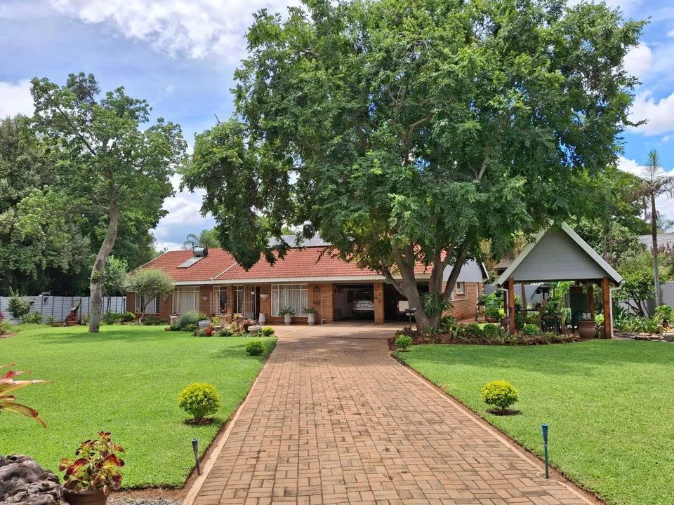 3 Bedroom House for sale in Mookgopong