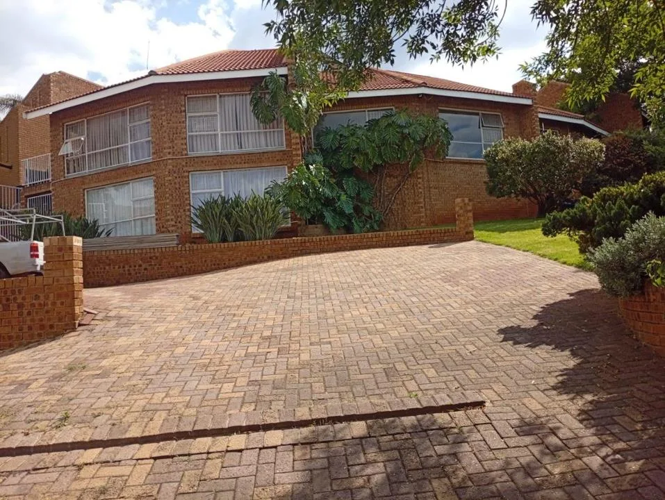 1 Bedroom House to rent in Hoeveld Park