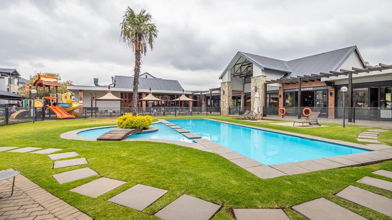 2 Bedroom Apartment / flat for sale in Olivedale