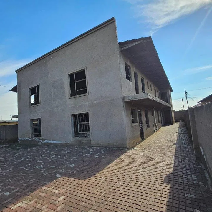 12 Bedroom House for sale in Mangaung