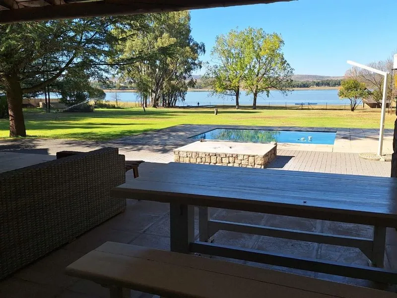 5 Bedroom House for sale in Vaal Marina