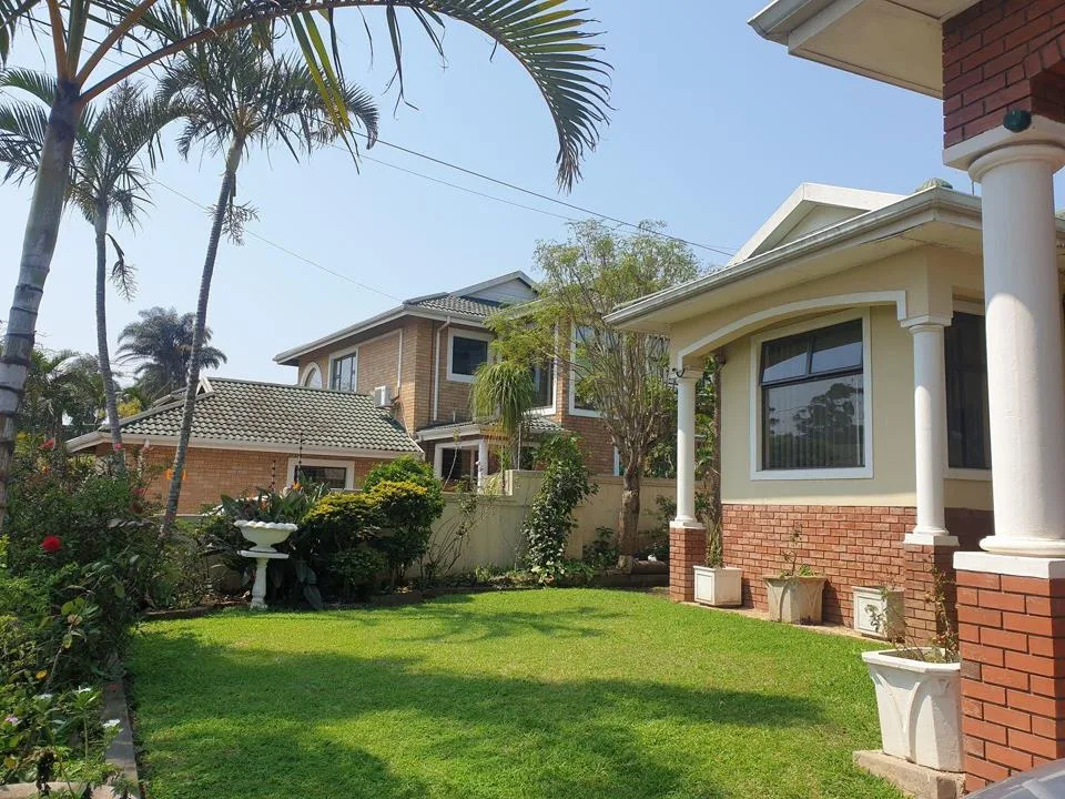 4 Bedroom House for sale in Edgemount Estate