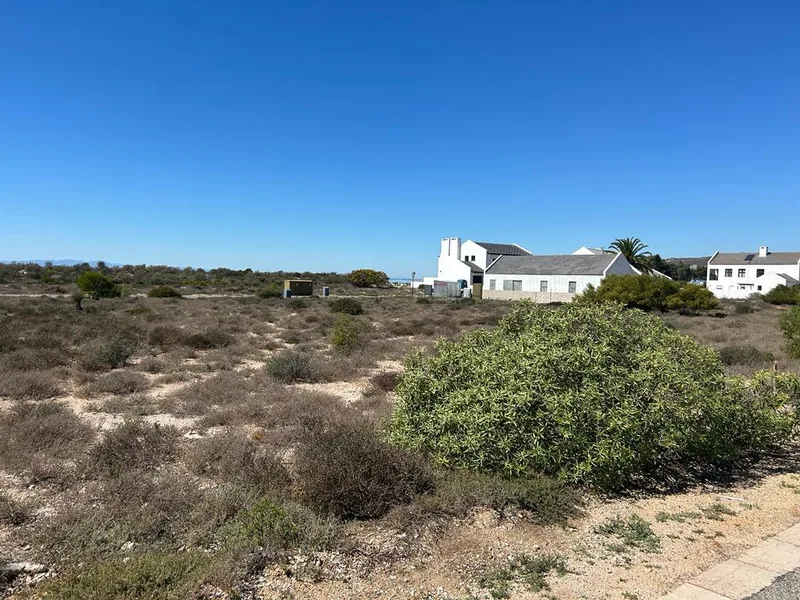437 m² Land available in Shelley Point