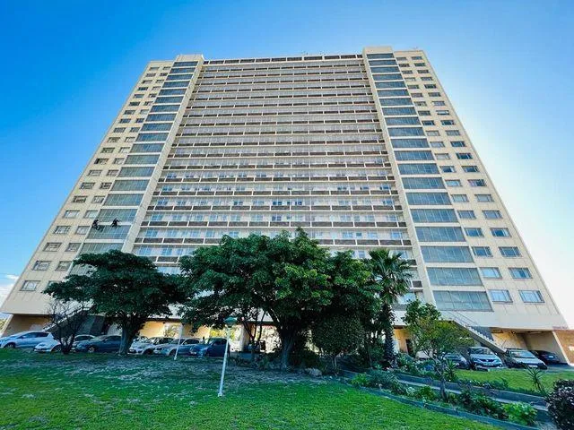 1 Bedroom Apartment / flat for sale in Townsend Estate
