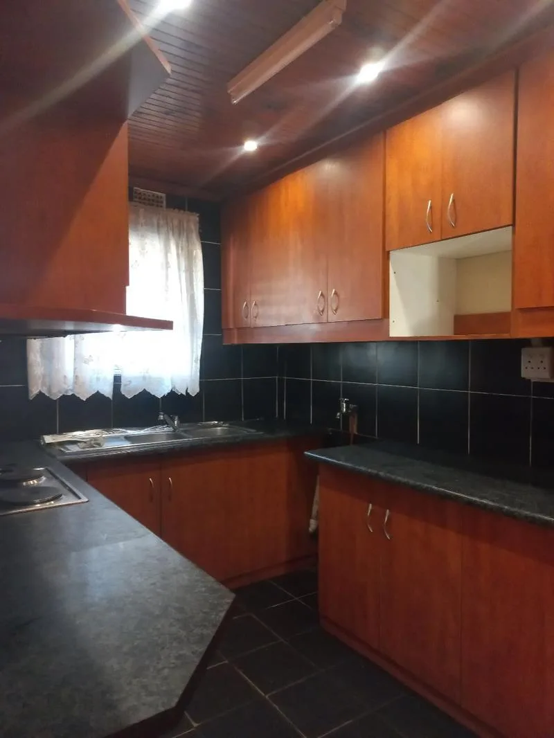 2 Bedroom House in Elsies River