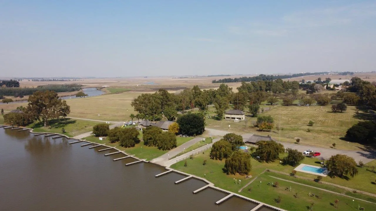 3 Bedroom House for sale in Vaalpark