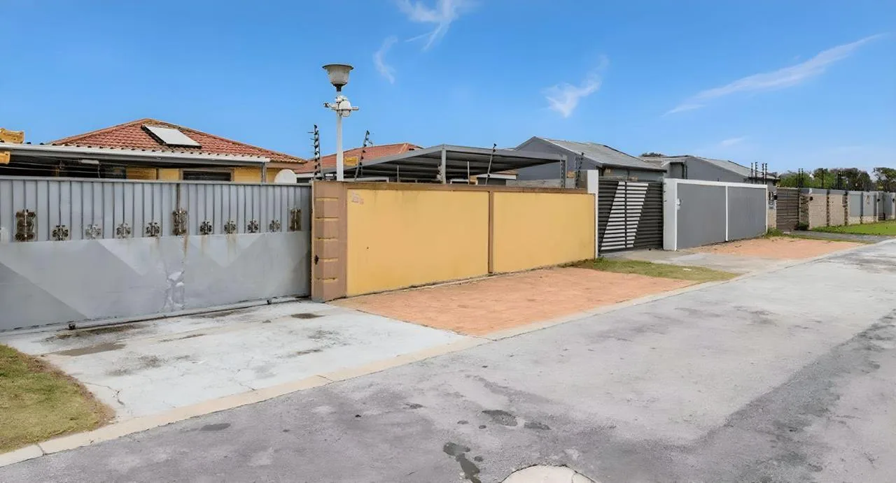 3 Bedroom House for sale in Fairview
