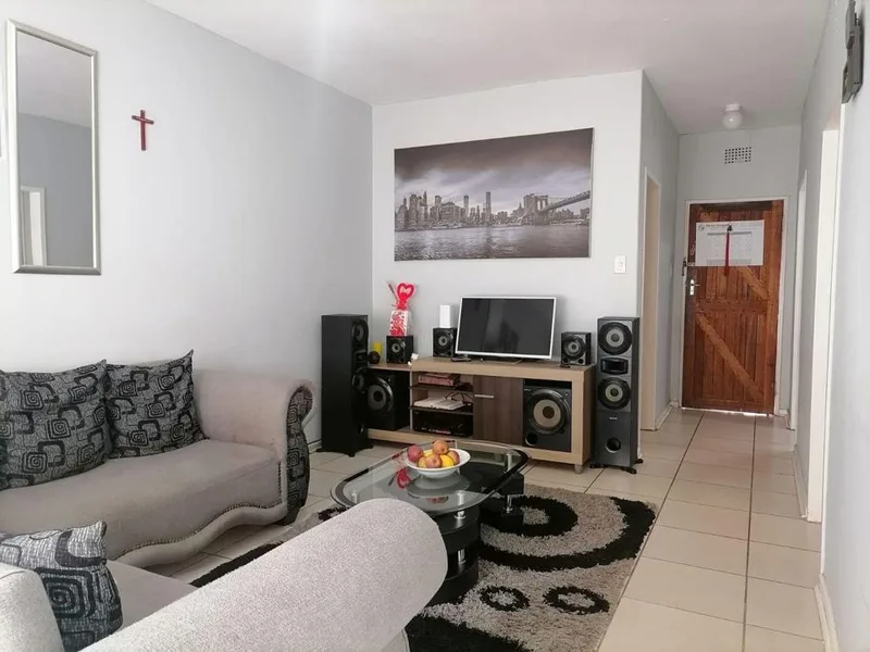 2 Bedroom Apartment / flat for sale in Witpoortjie