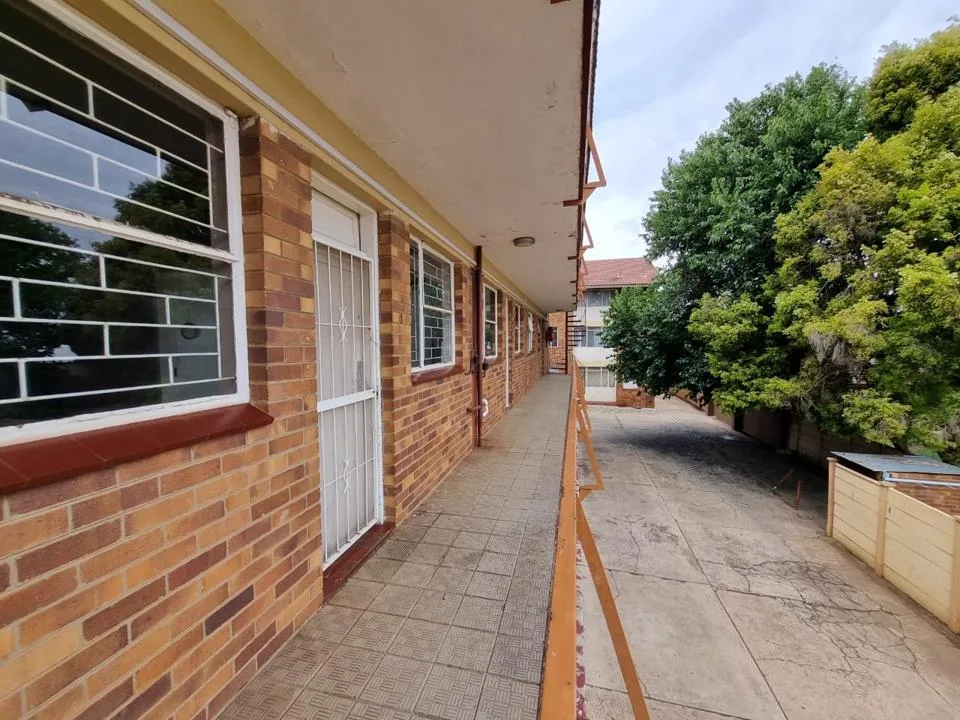 1 Bedroom Apartment / flat for sale in Adamayview