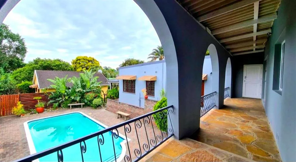 4 Bedroom House for sale in Nahoon Valley