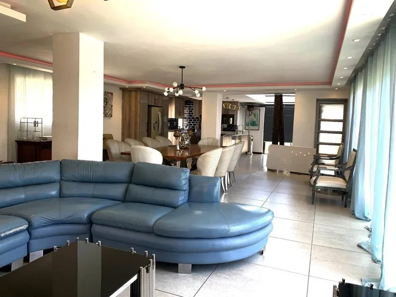 House for sale in Naturena