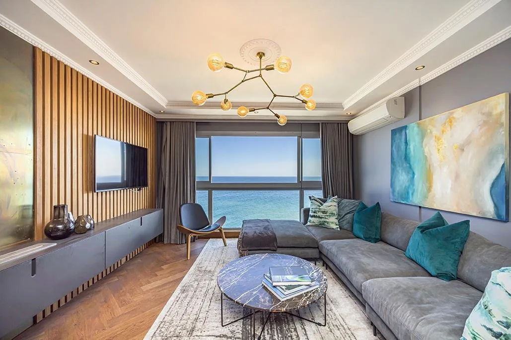 2 Bedroom Apartment / flat for sale in Sea Point