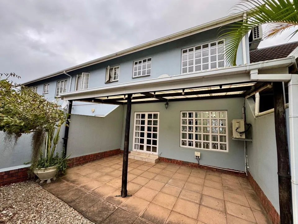 2 Bedroom Townhouse to rent in Meer En See
