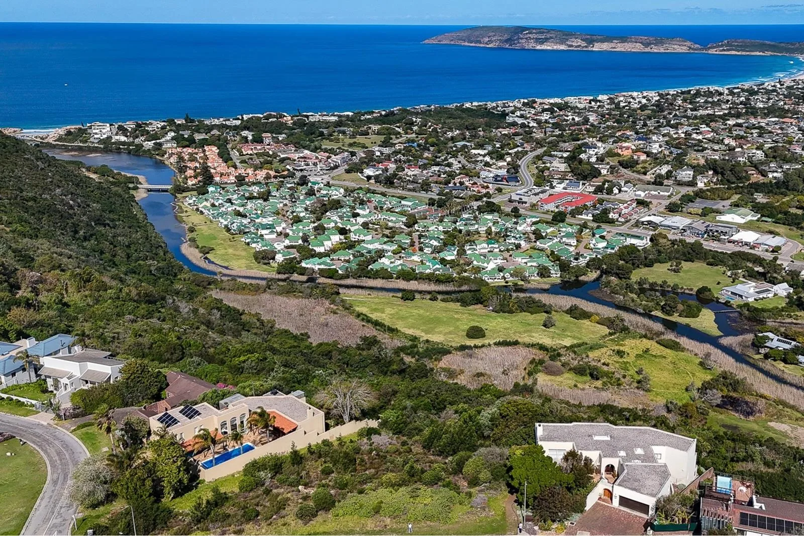 2 355 m² Land available in Cutty Sark