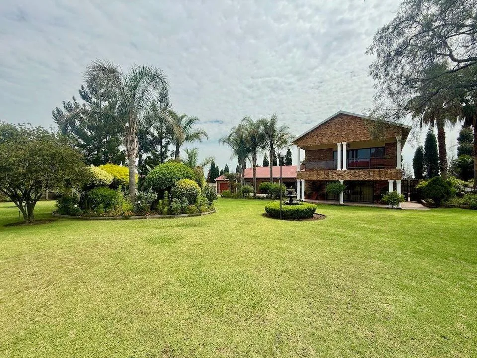5 Bedroom House for sale in River View