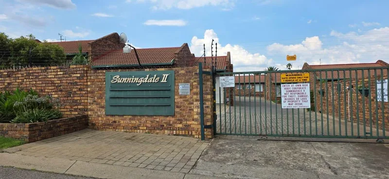 2 Bedroom Townhouse for sale in Birchleigh