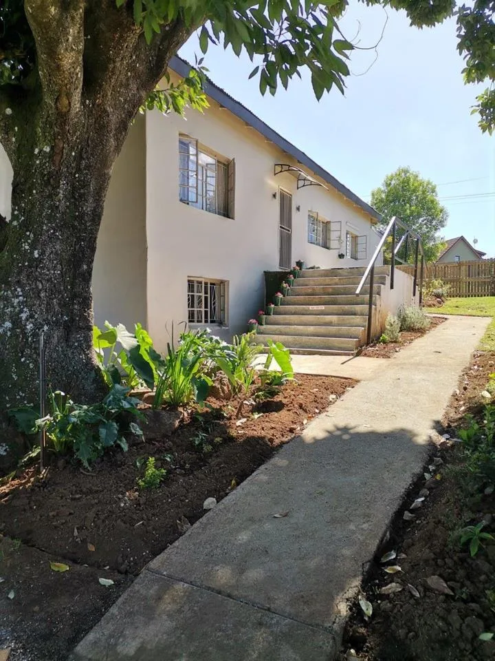 5 Bedroom House for sale in Graskop