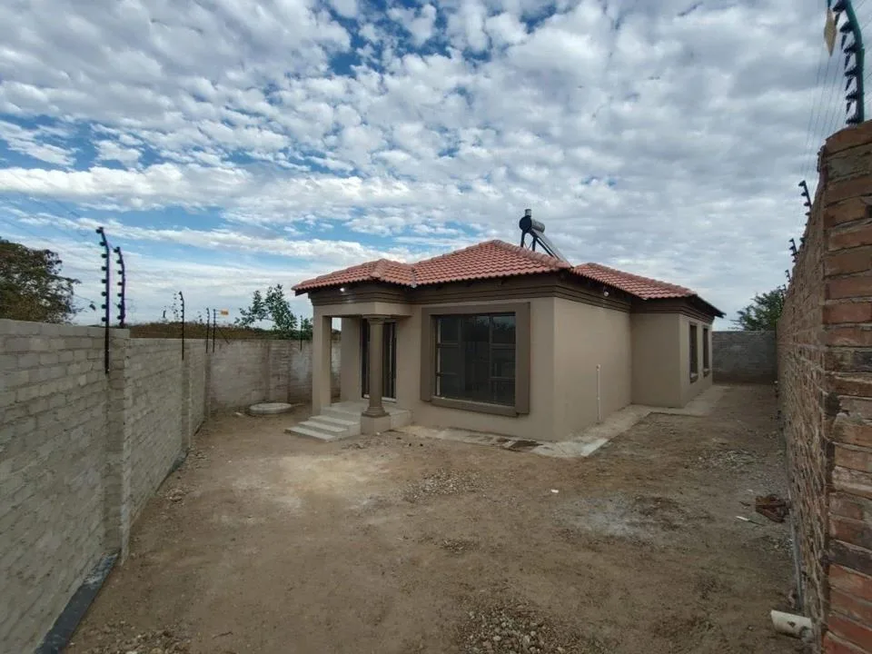 3 Bedroom House to rent in Mahlasedi Park