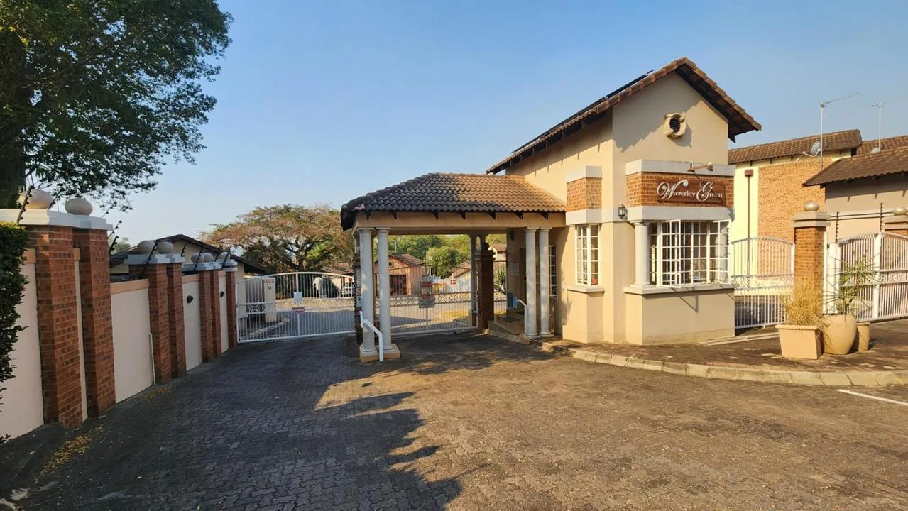 3 Bedroom House for sale in West Acres Ext 16